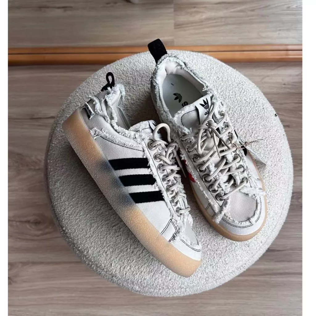 کفش adidas  مدل song