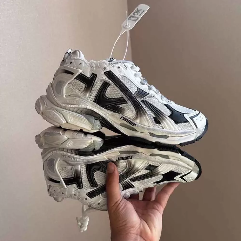 کفش   BALENCIAGAمدل 02 مشکی
