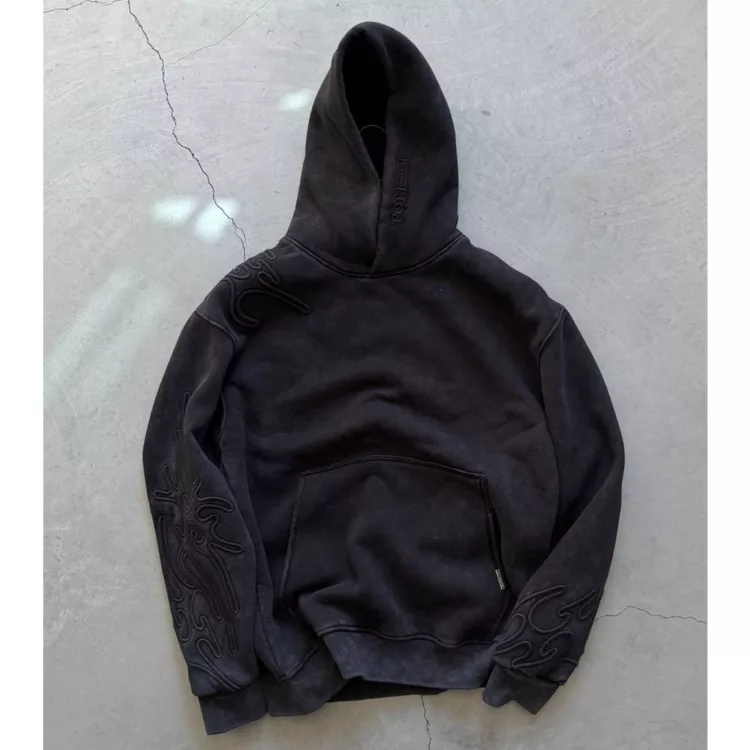 هودی مدل آستین گلدوزی برجسته برند پولیزی رنگ مشکی