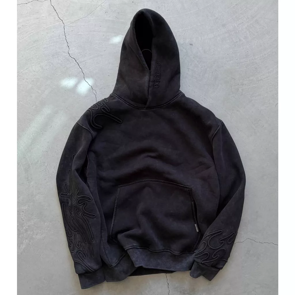 هودی مدل آستین گلدوزی برجسته برند پولیزی رنگ مشکی