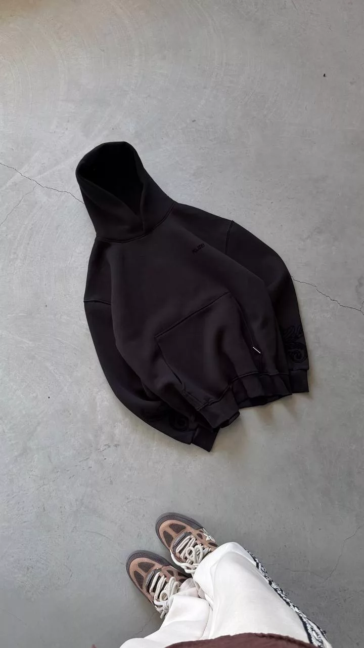 هودی طرح چشم چاپ فلوک برند پولیزی رنگ مشکی