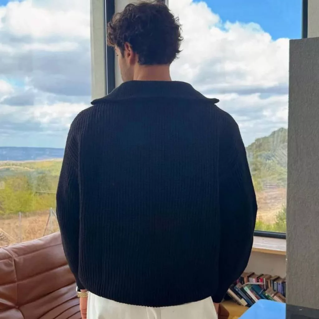 بافت بیسیک نیم زیپ برند رترو رنگ مشکی