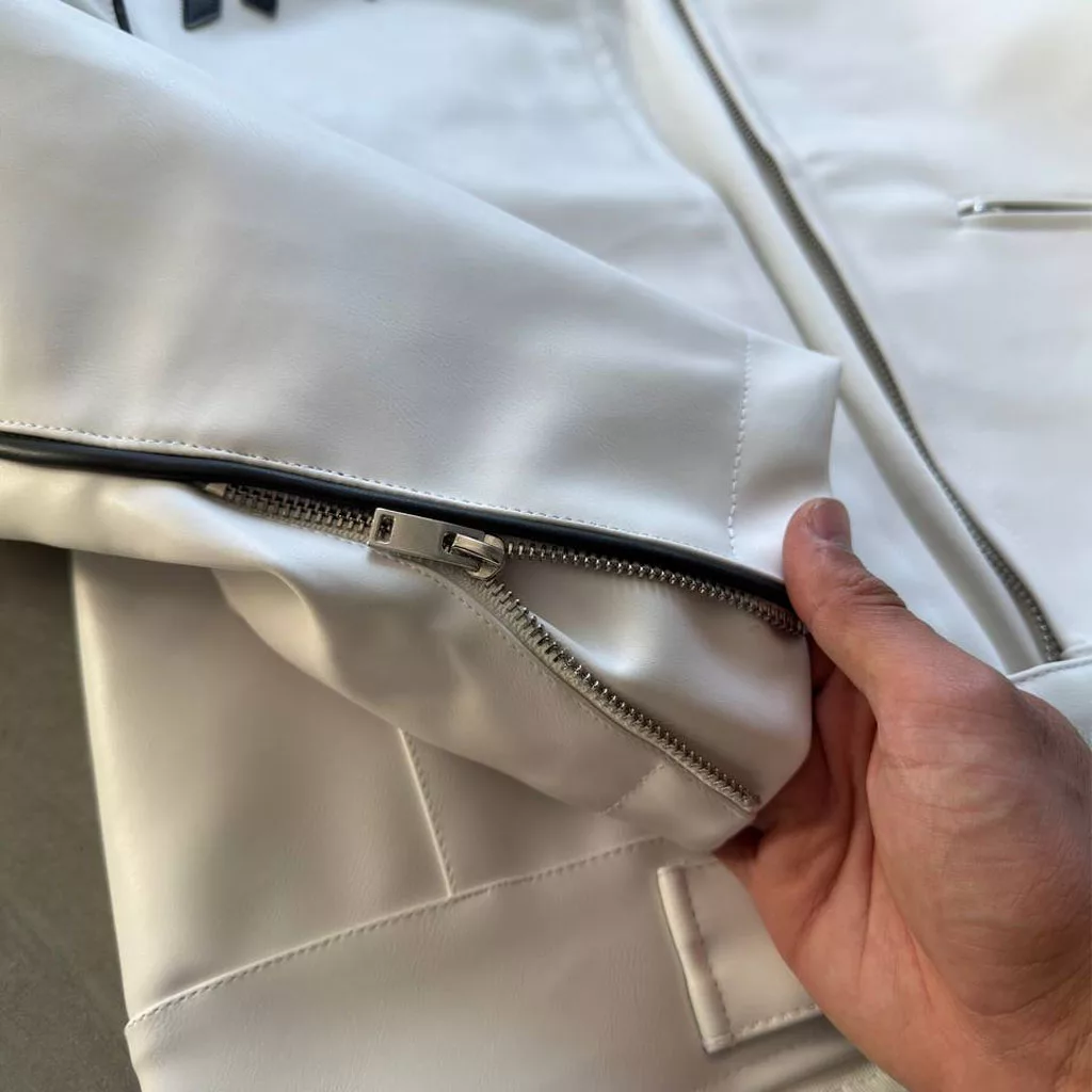 جکت ریسینگ جی اس تو برندGİESTO رنگ سفید