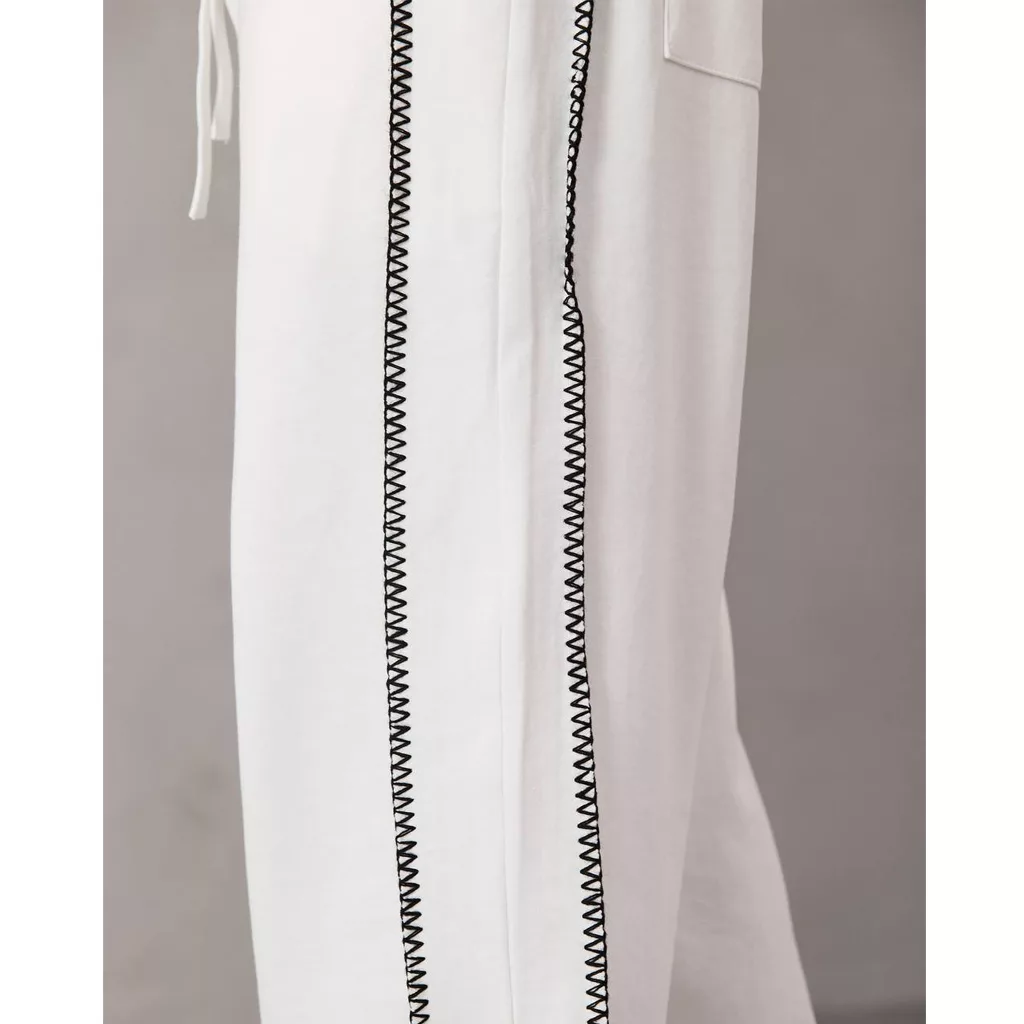 جاگر مدل بغل دوخت تومارو برند تومارو رنگ سفید