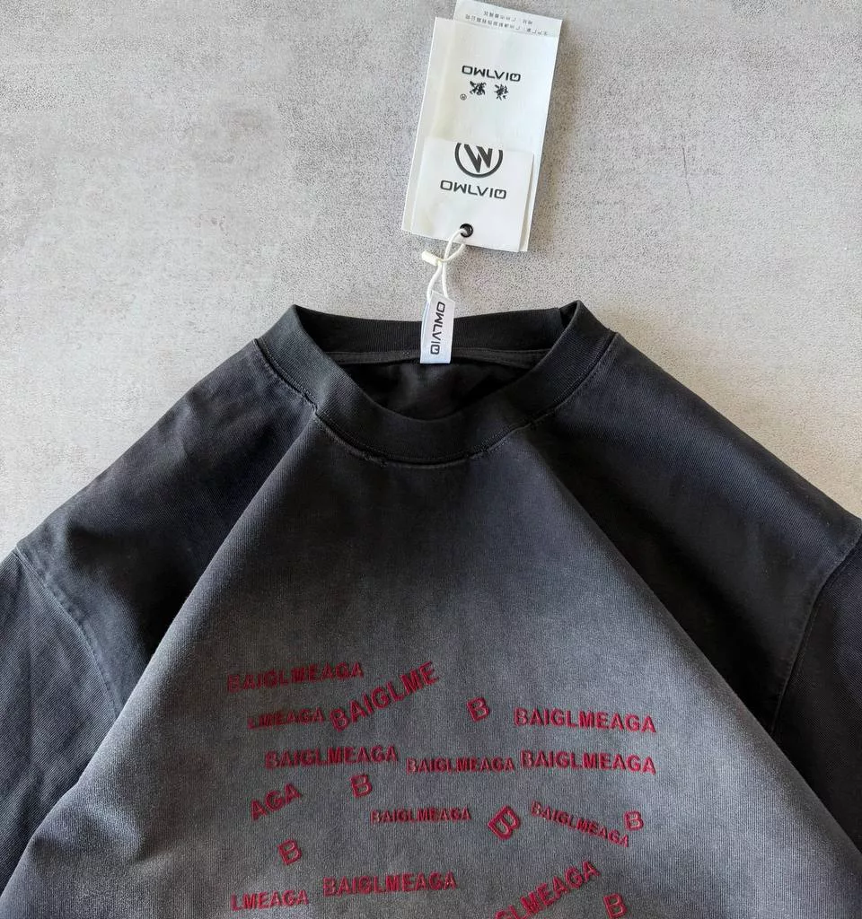 تیشرت سنگشور نوشته BAIGLMEAGA رنگ ذغالی