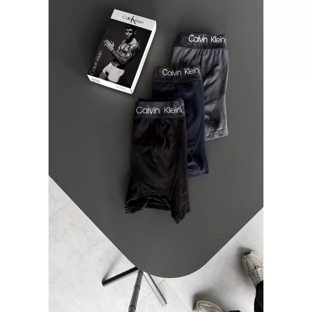 شورت پادار برند Calvin Klein سه رنگ