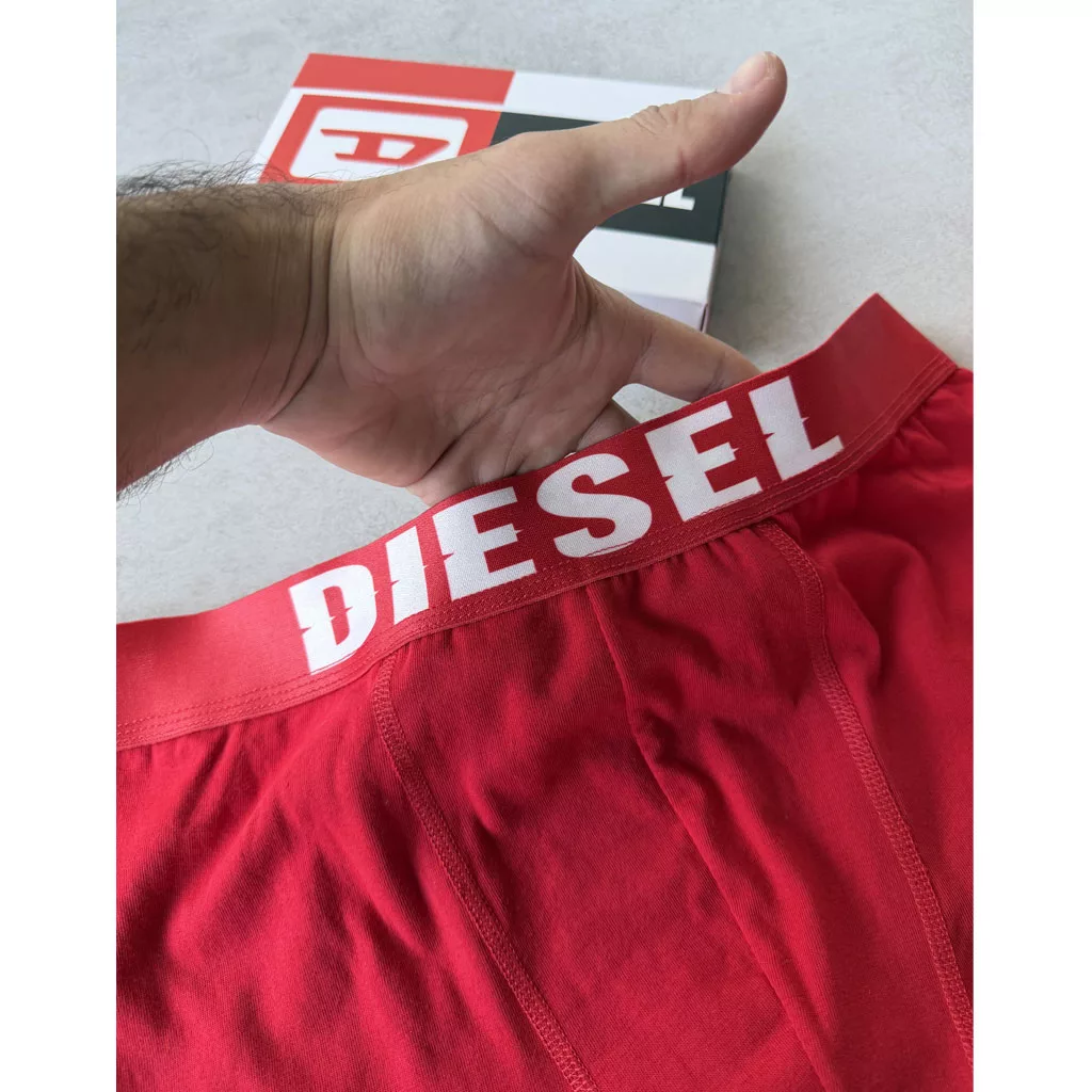 شورت پادار برند diesel نوار قرمز سه رنگ