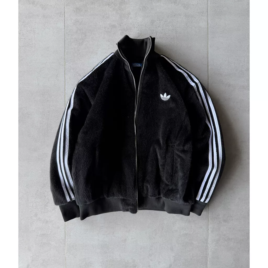 جکت خز دار برند Adidas رنگ مشکی