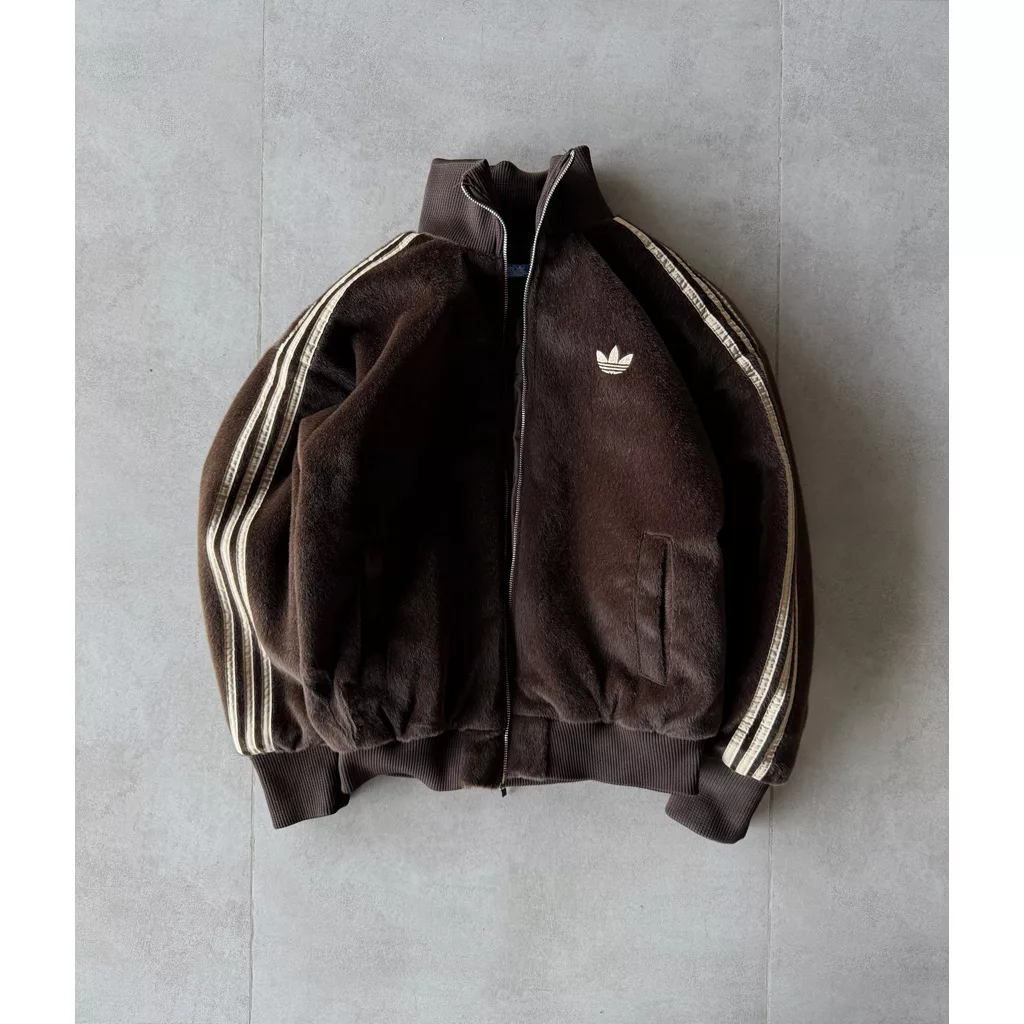جکت خز دار برند Adidas رنگ قهوه ای