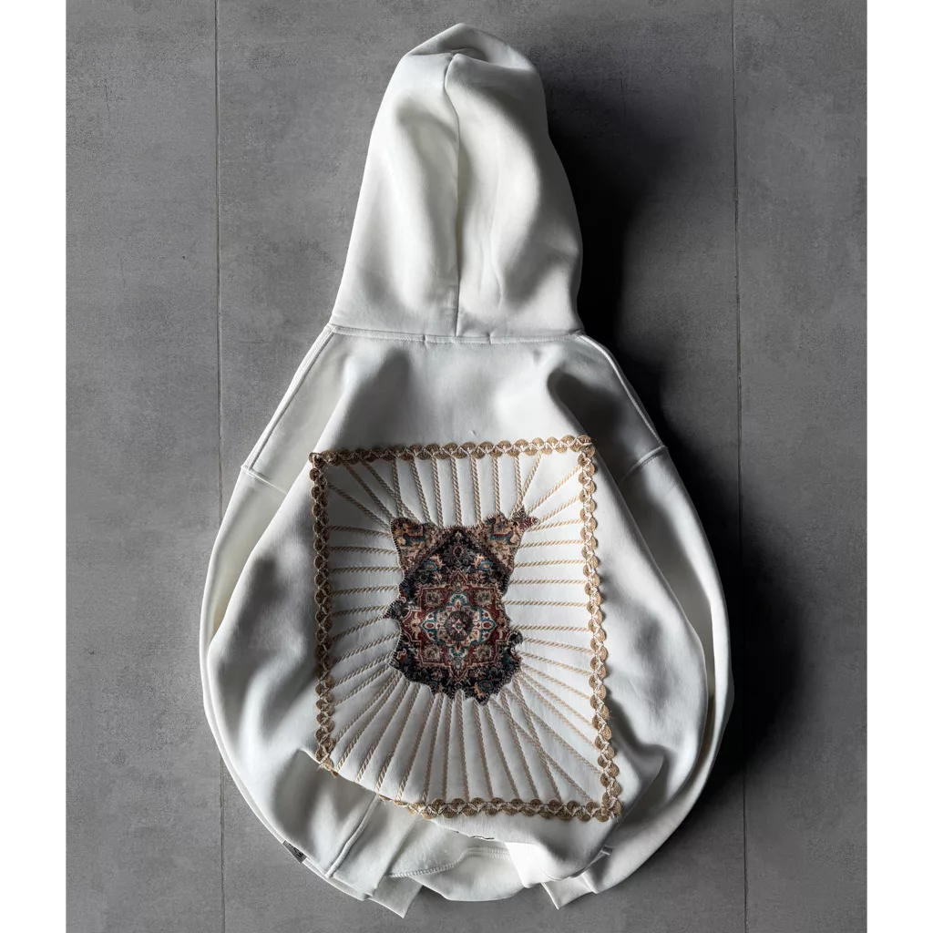 Saw Brand Traditional-Style Hoodie with Drawstring – White